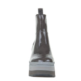 GUILD in MUD, front view