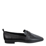 MAISON in BLACK Loafers