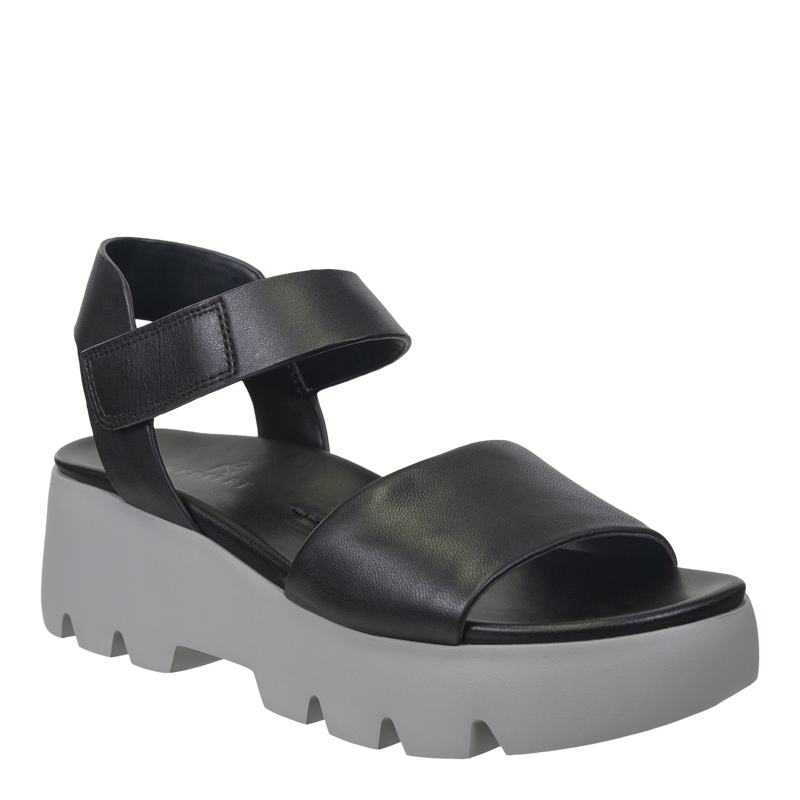 ALLOY in BLACK GREY Platform Sandals