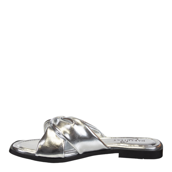 GOA in SILVER Flat Sandals