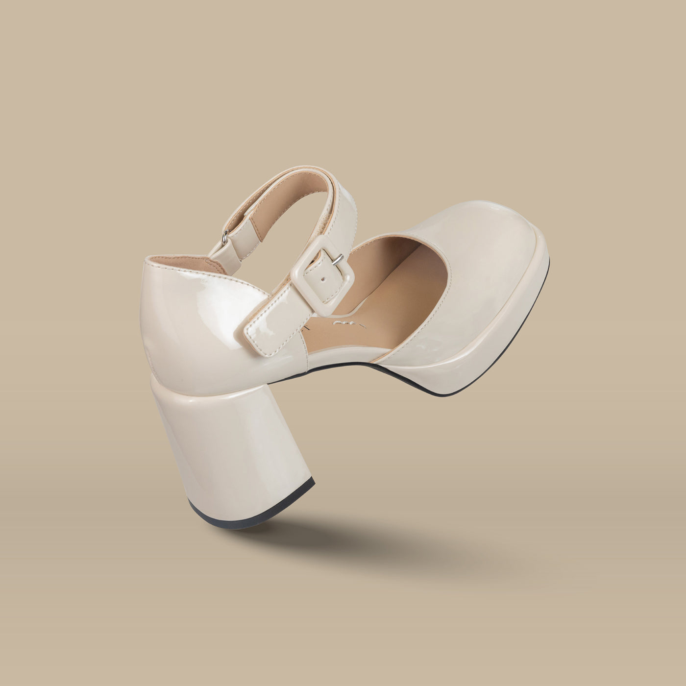 nf--232-estonia-chamois-