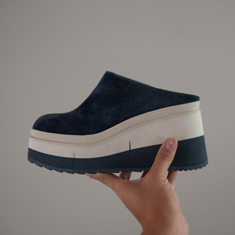 Coach navy deals shoes