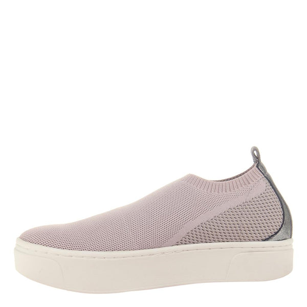 ADAPT in BLUSH Platform Sneakers