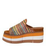 FLOCCI in TAN Platform Sandals