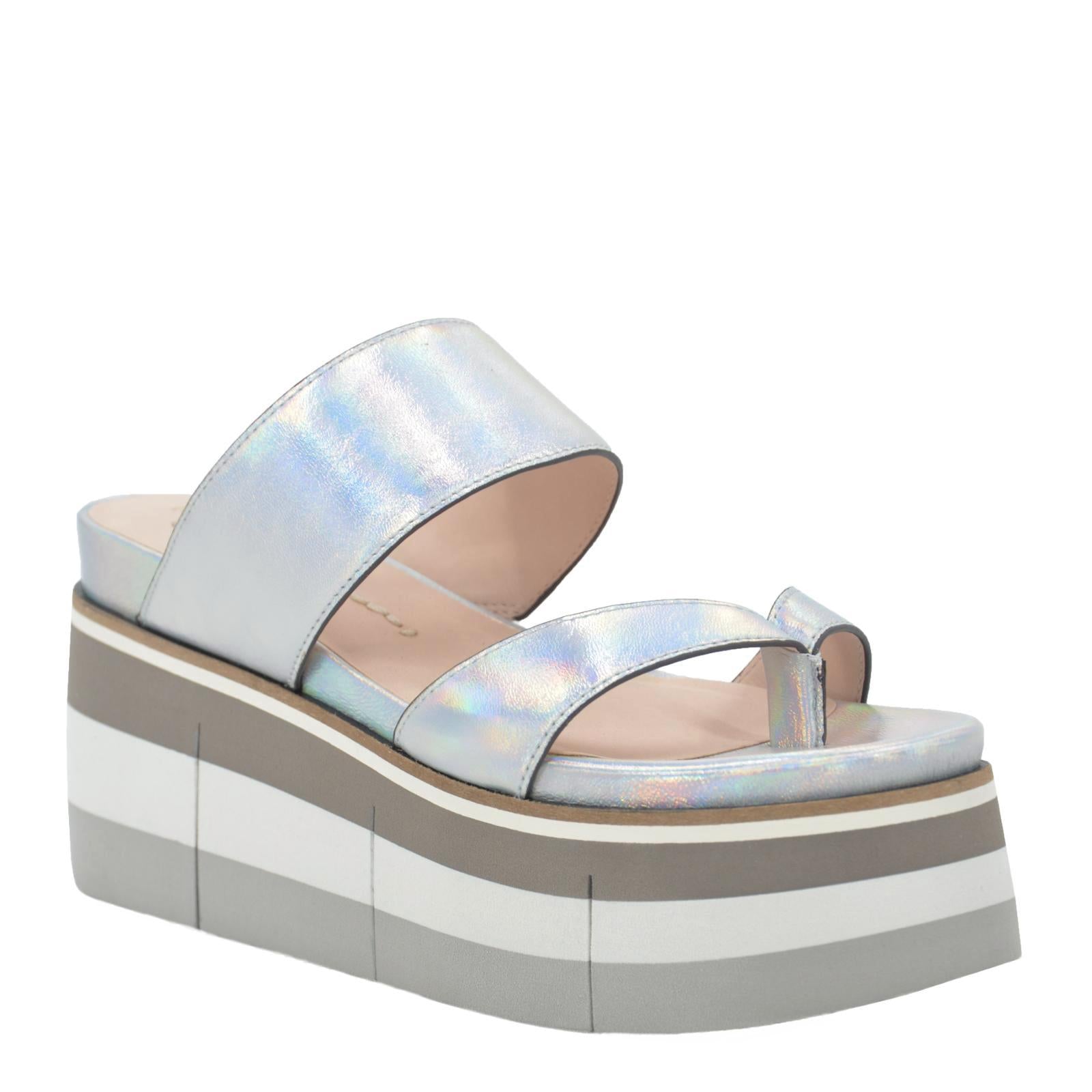【COLOR iN ID】Eve Soft Platform Sandals FLUX in SILVER Platform Sandals – Nakedfeet Shoes