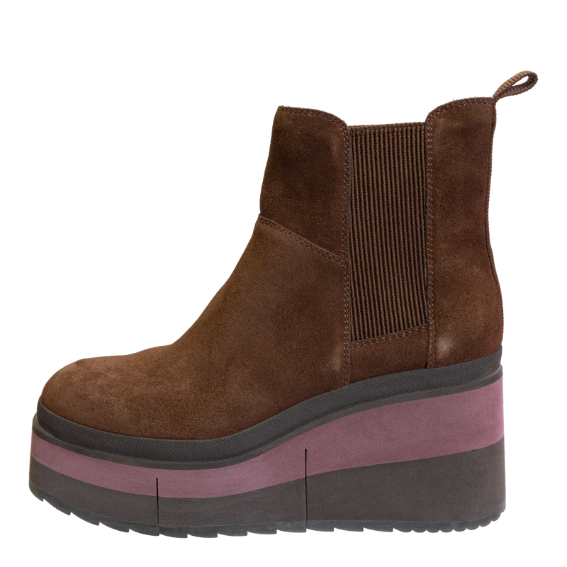 GUILD in CACAO Platform Chelsea Boots