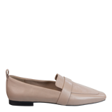 MAISON in ECRU Loafers