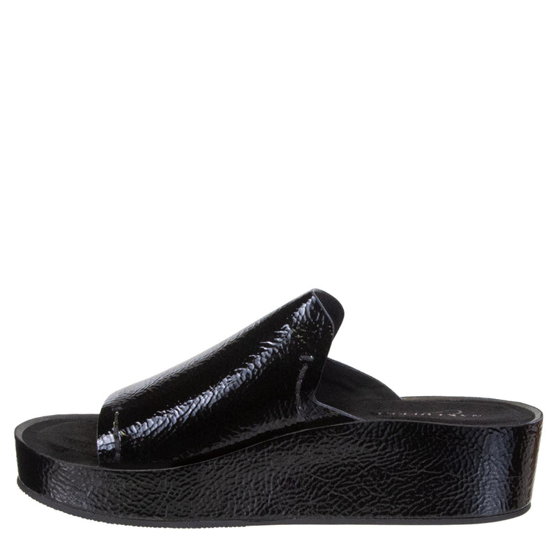 RENO in BLACK PATENT Platform Sandals